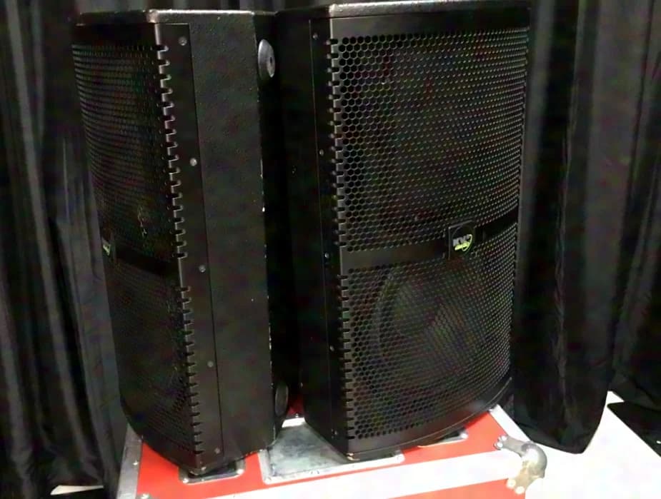 Konvolut KV2-Audio-Lautsprecher und 1x KV2-Verstärker zu verkaufen: 6x ESM 12, 3x ESM26, 6x ESD 36, 1x ESP 4000-Verstärker