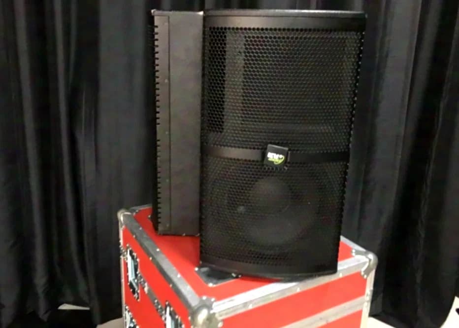 Konvolut KV2-Audio-Lautsprecher und 1x KV2-Verstärker zu verkaufen: 6x ESM 12, 3x ESM26, 6x ESD 36, 1x ESP 4000-Verstärker