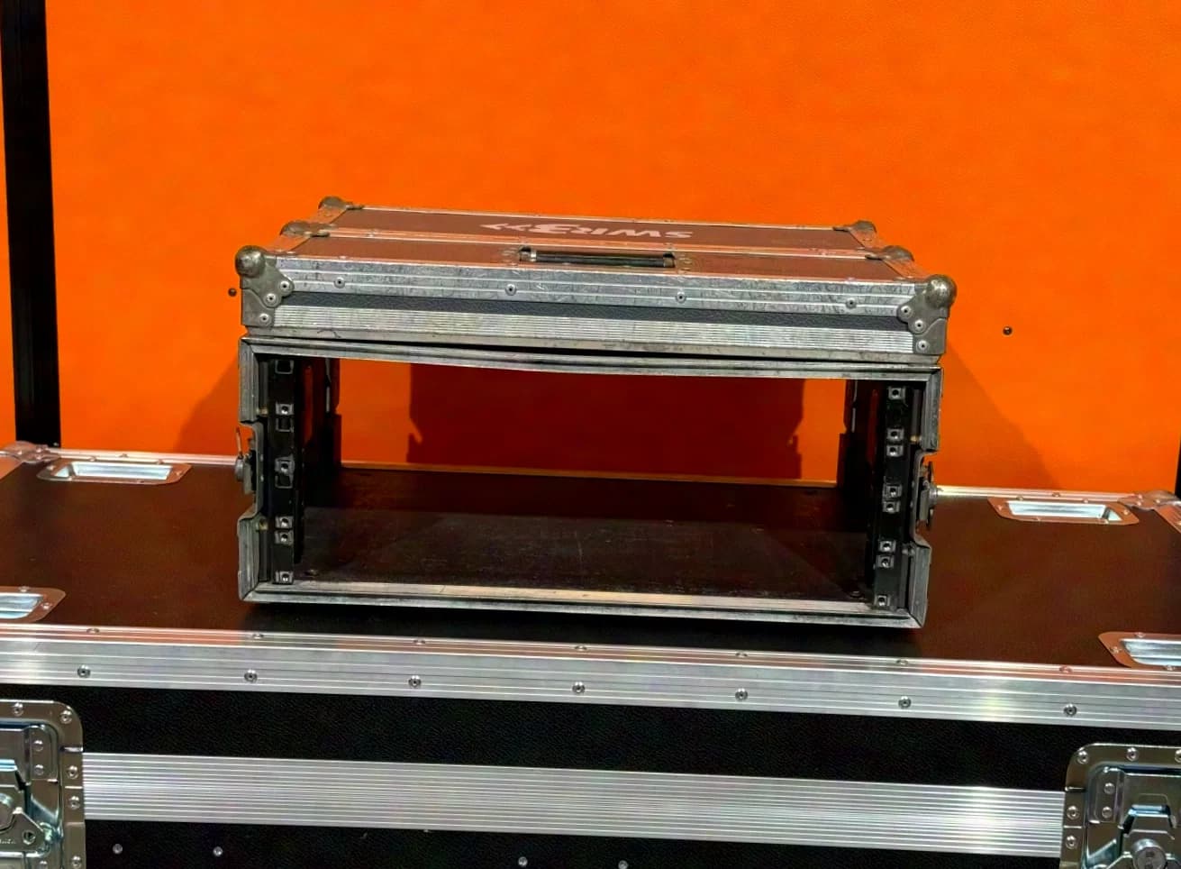amptown CASES Double Door Rack | 4HE | grau