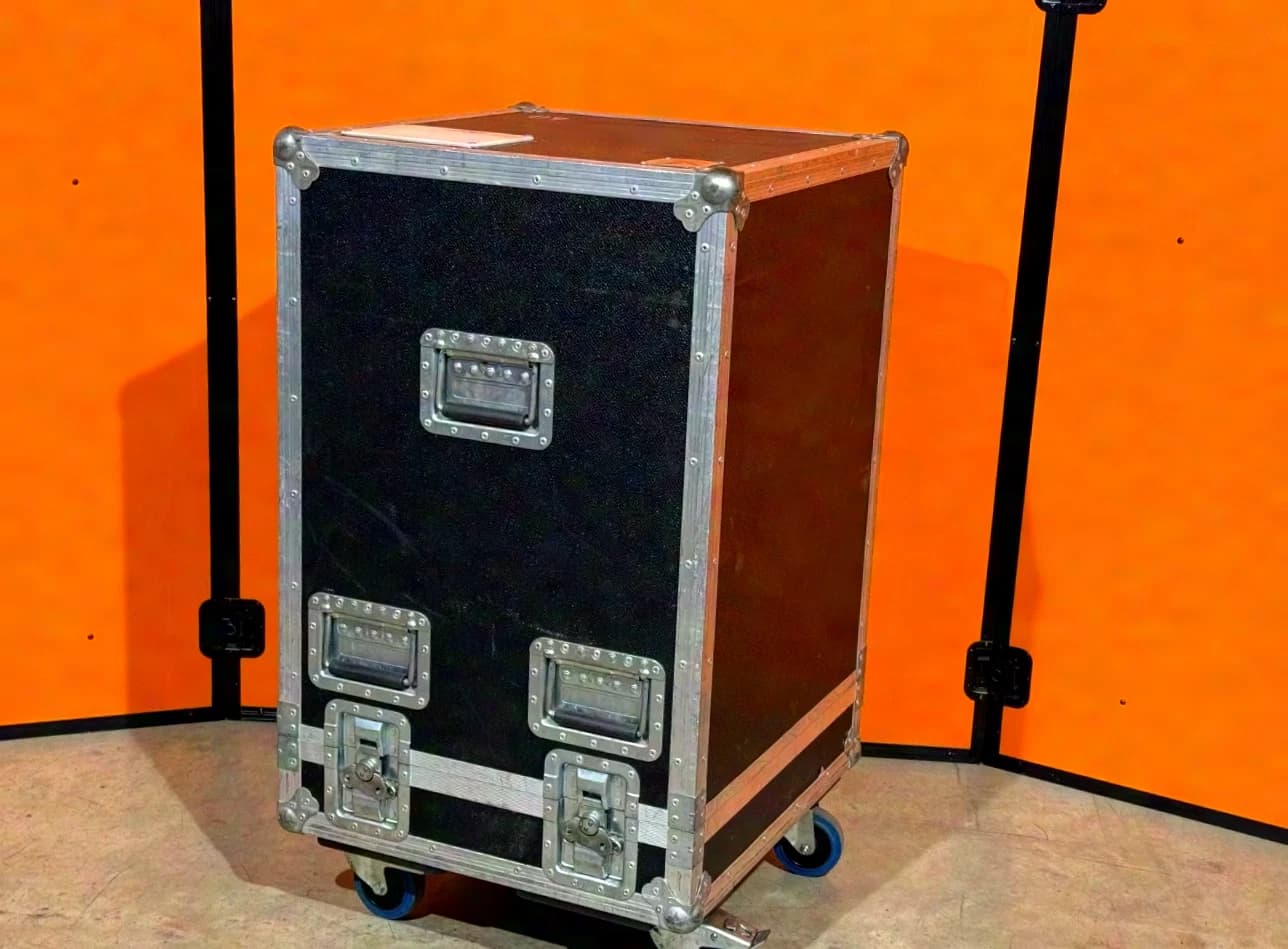 amptown CASES Hauben-Case mit 16 / 12HE Rackmodul