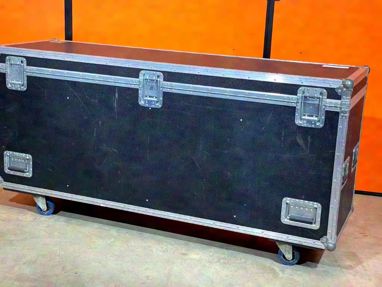 amptown Cases Truhen-Case mit 4 Fächer für ARRI / STUDIO 2000