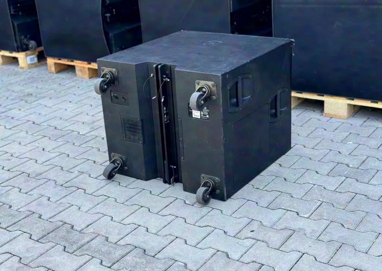 d&b audiotechnik V-Sub Subwoofer