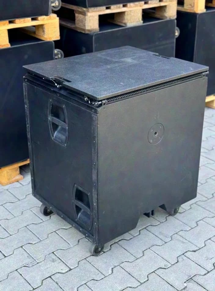 d&b audiotechnik V-Sub Subwoofer