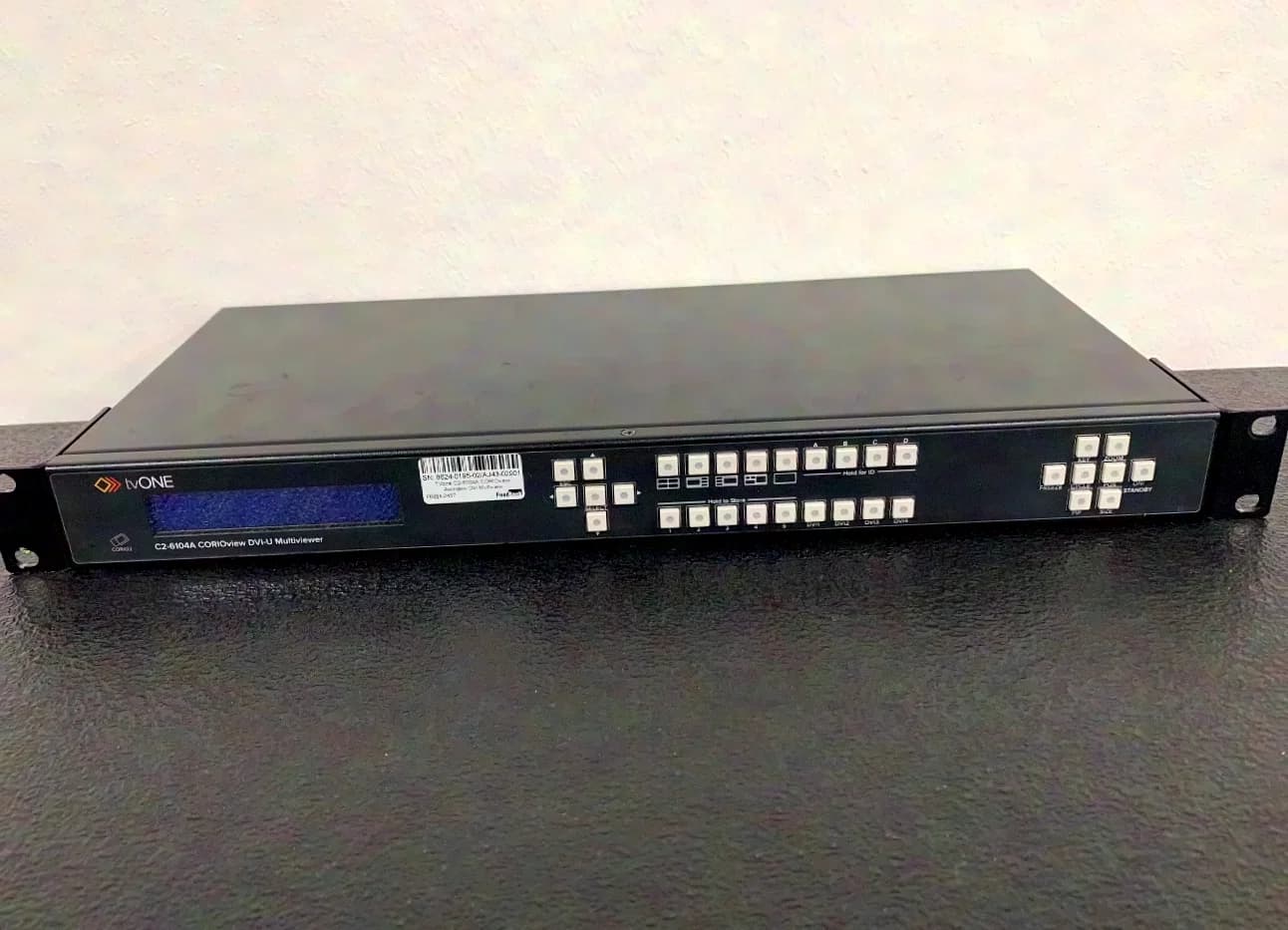 tvONE C2-6104A CORIO view 4 window multiview