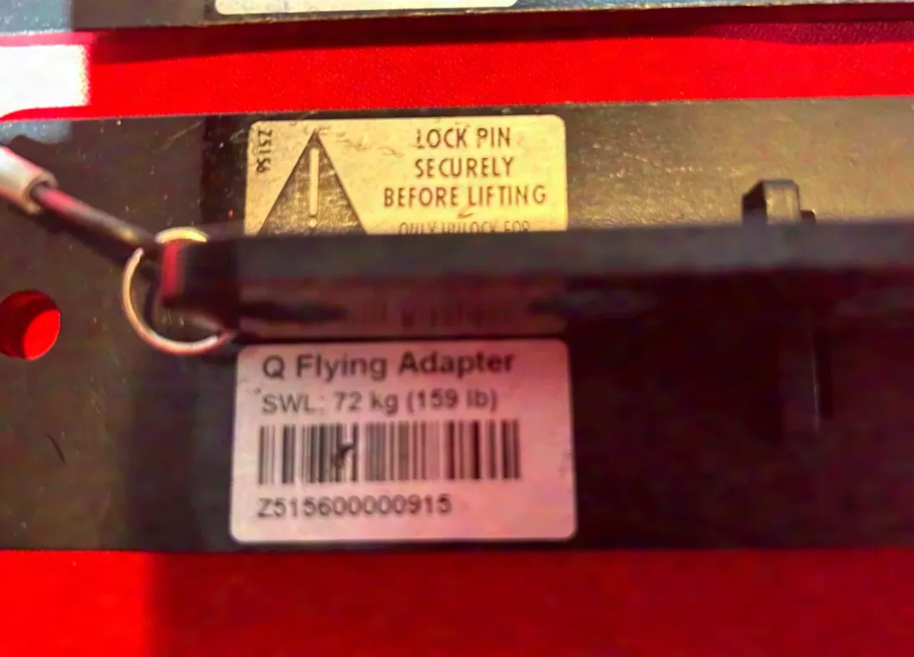 2 d&b Audiotechnik Q Flying Adapter Z5156