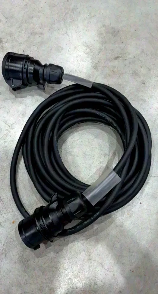 32A CEE Gummikabel 5x4mm² H07RN-F mit schwarzem Stecker DEMOWARE