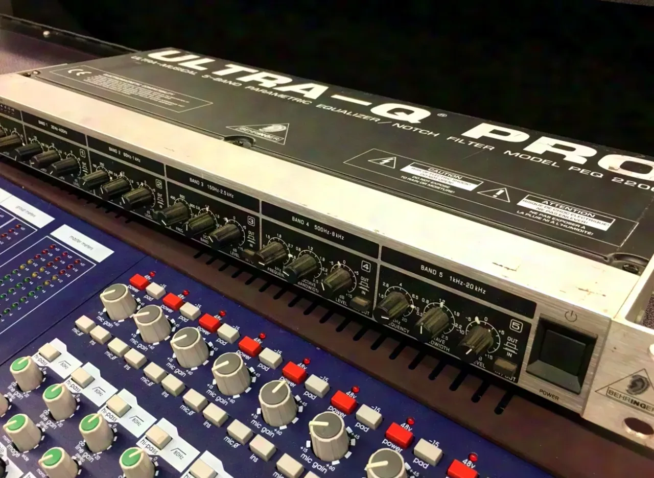 Behringer Ultra-Q Pro