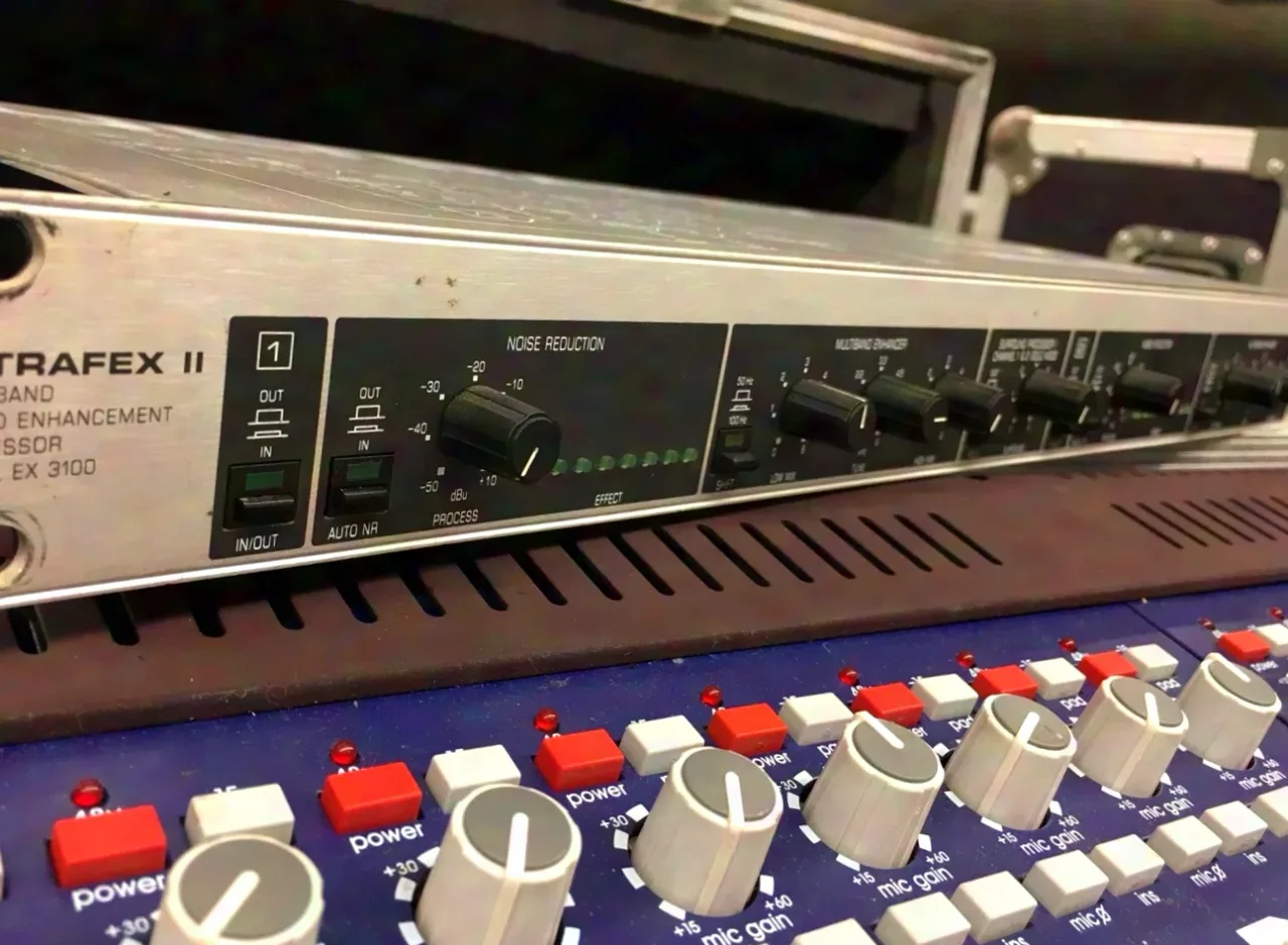 Behringer Ultrafex II