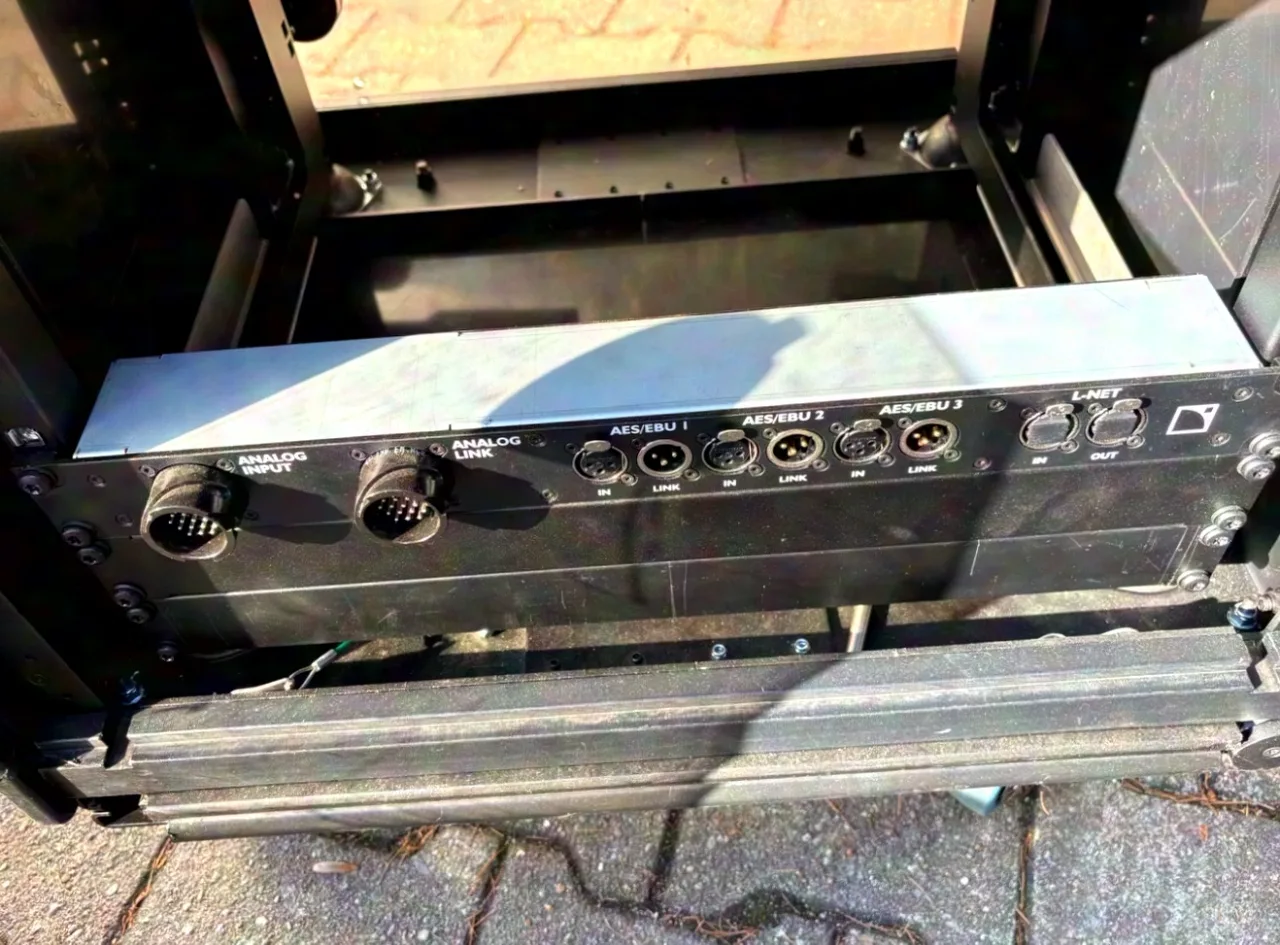 L-Acoustics KR LAPANELII LARAK II Anschlusspanel LARAK2