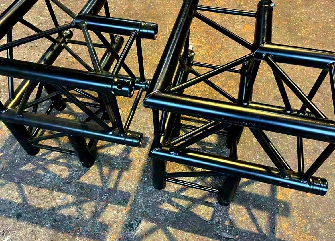 Prolyte H30V C012 Ecke 90° 3-Wege, 0.5m, SCHWARZ