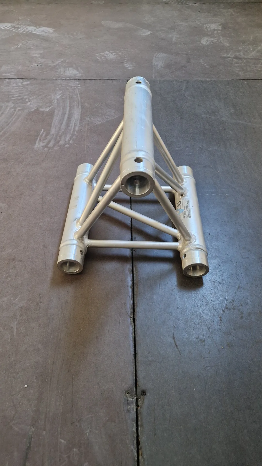 Dreieckige Aluminiumstruktur - 0.29m - 12 Stück