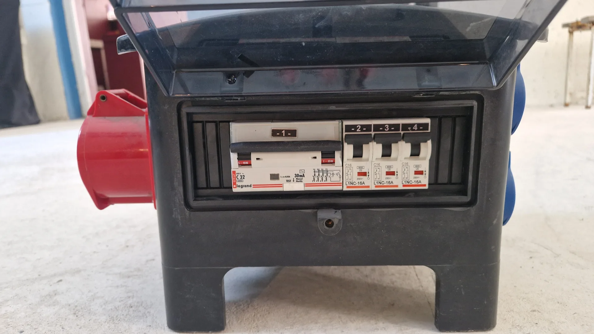 P17 32A Elektrokasten