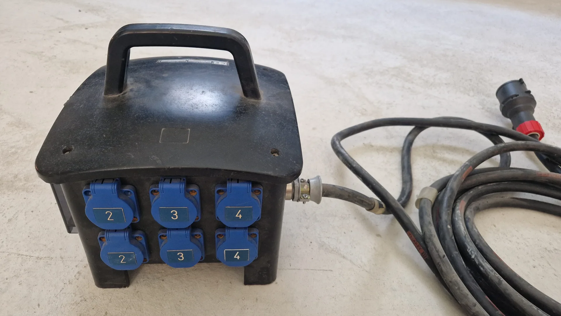 P17 32A Elektrokasten