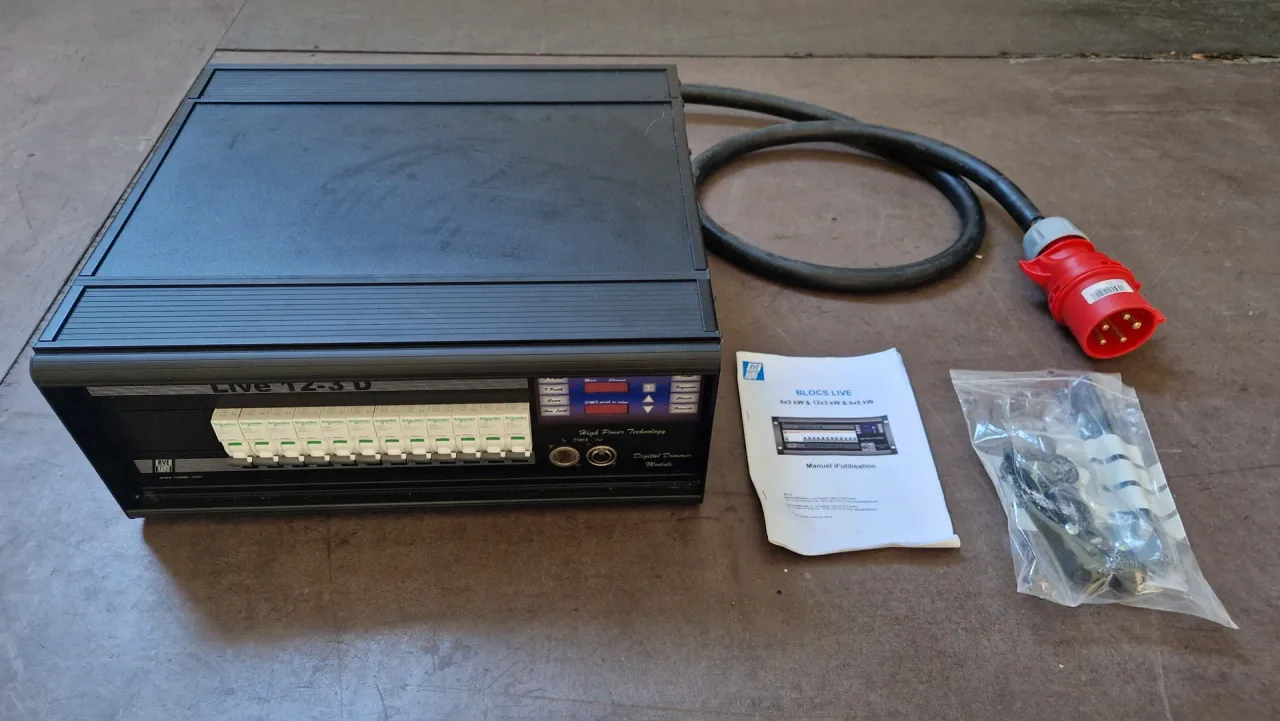 RVE 12-3D Dimmer - 12 x 3 kW