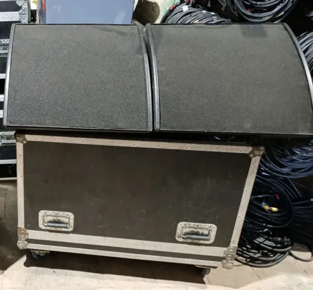D&B Audiotechnik Max 15 Monitors