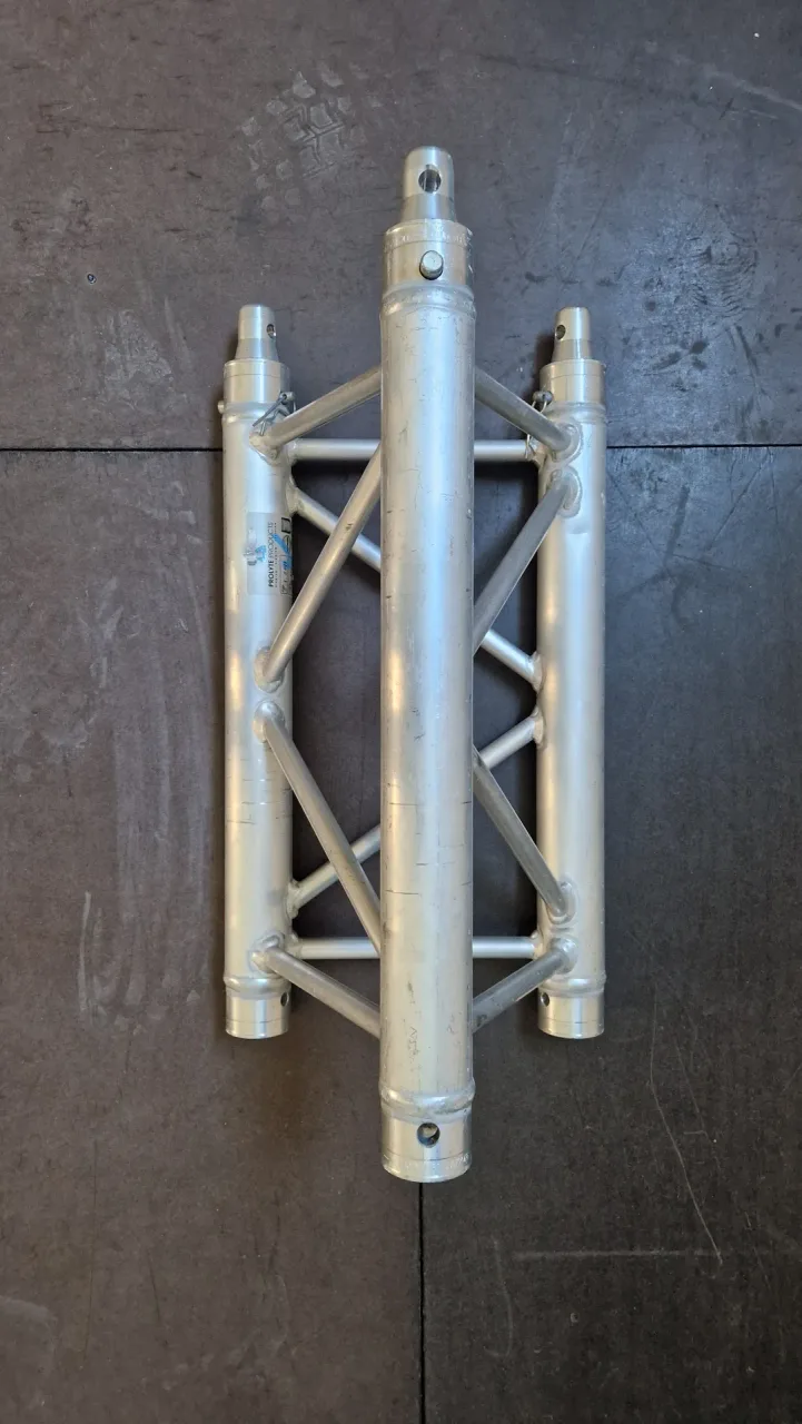 Dreieckige Aluminiumkonstruktion – 0,5 m – 10 Stück